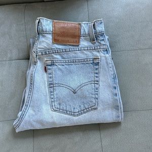 Vintage 550 Levi’s jeans